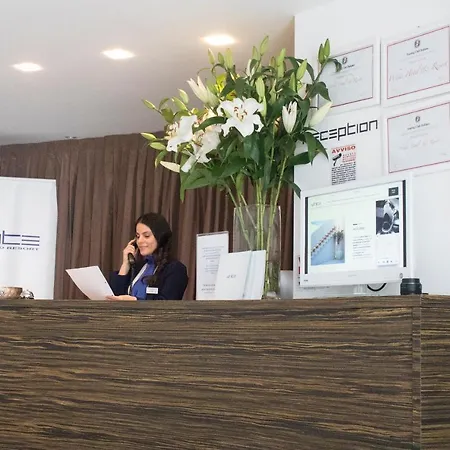 Hotel White 4*