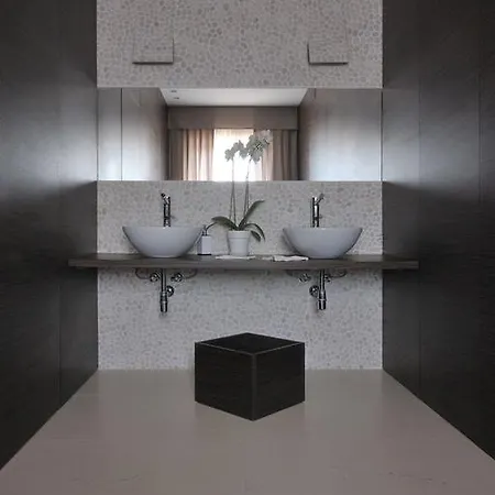 White 호텔 비에스테